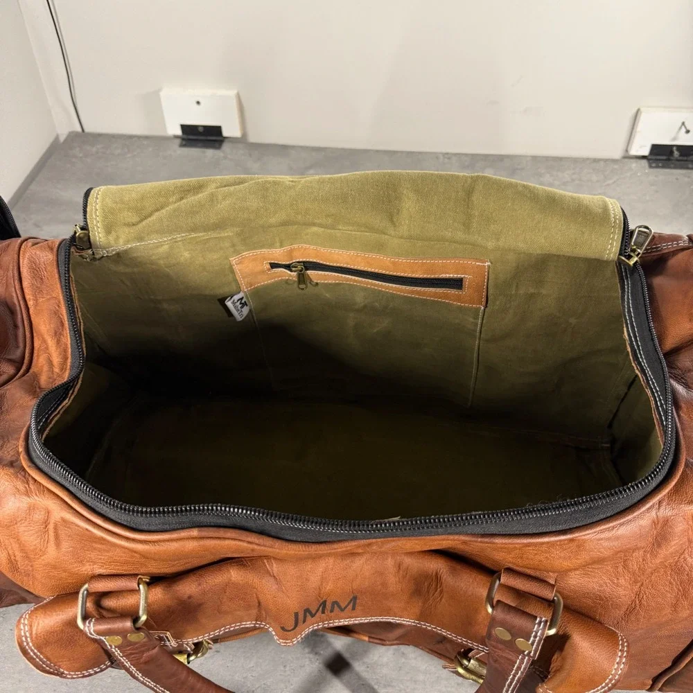 MaheTri Walker Leather Weekender 30